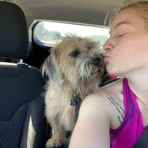 Meet your Posher, Kyla